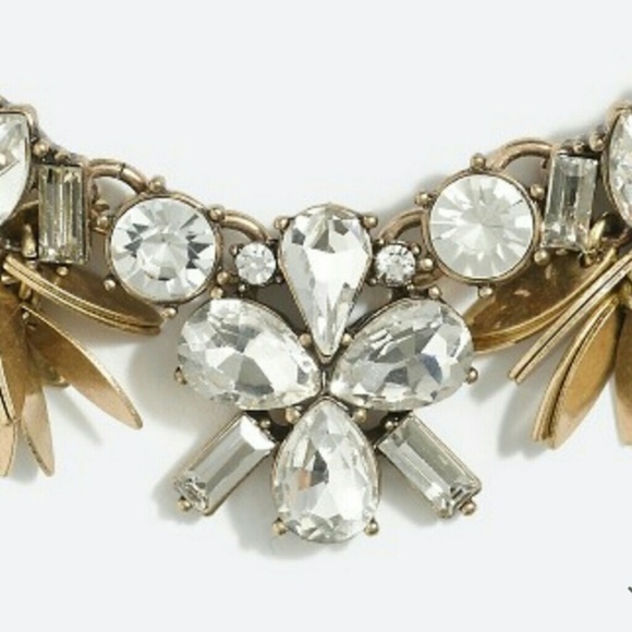🎉J. Crew🎉Crystal Bouquet Necklace🎉🎉 - Picture 3 of 3